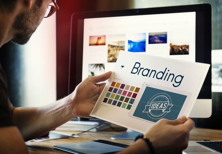 Branding Ideas Design Identity Marketing Concept | Fotolia #119955021|Urheber Rawpixel.com