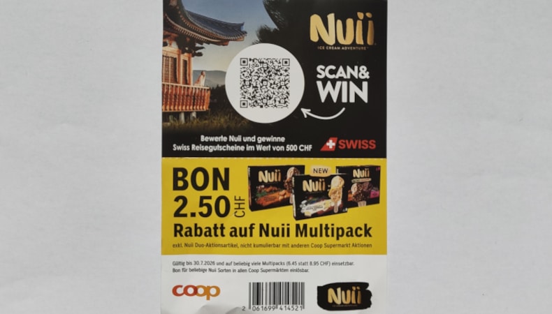 Marke KMU: Nuii Ice Cream Adventure Promotion am Zürcher Hauptbahnhof mit Gratisglace, Gewinnspiel und Coop Rabattcoupon.